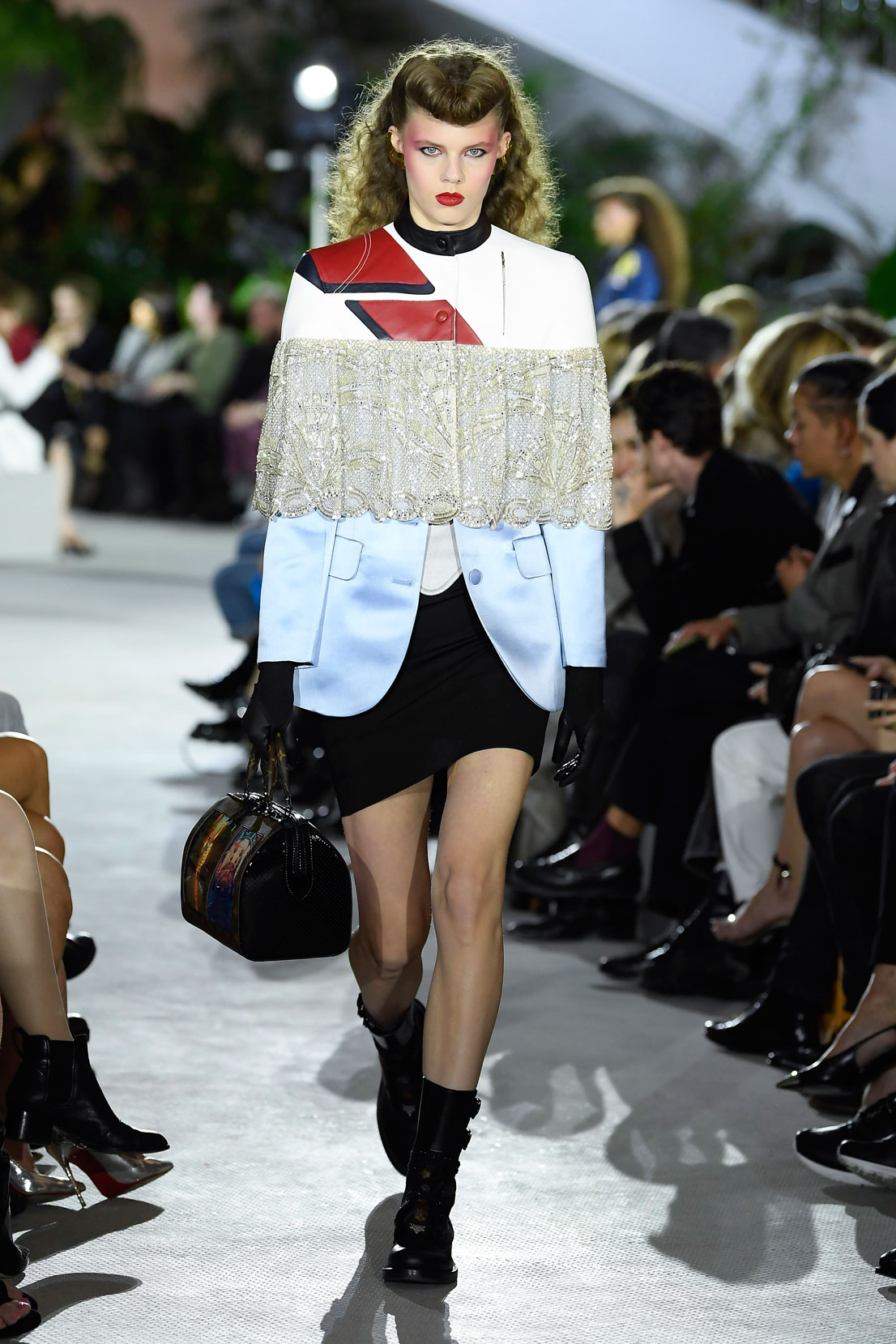 Louis Vuitton Cruise 2020 - Review - THE FALL