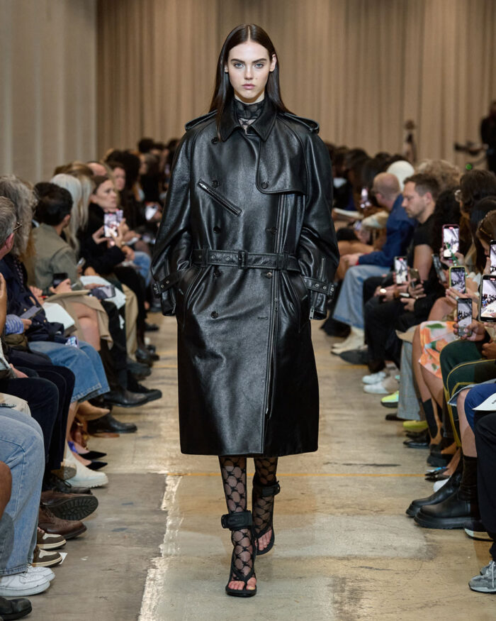 Burberry SS23 – Riccardo Tisci’s Farewell Collection - THE FALL