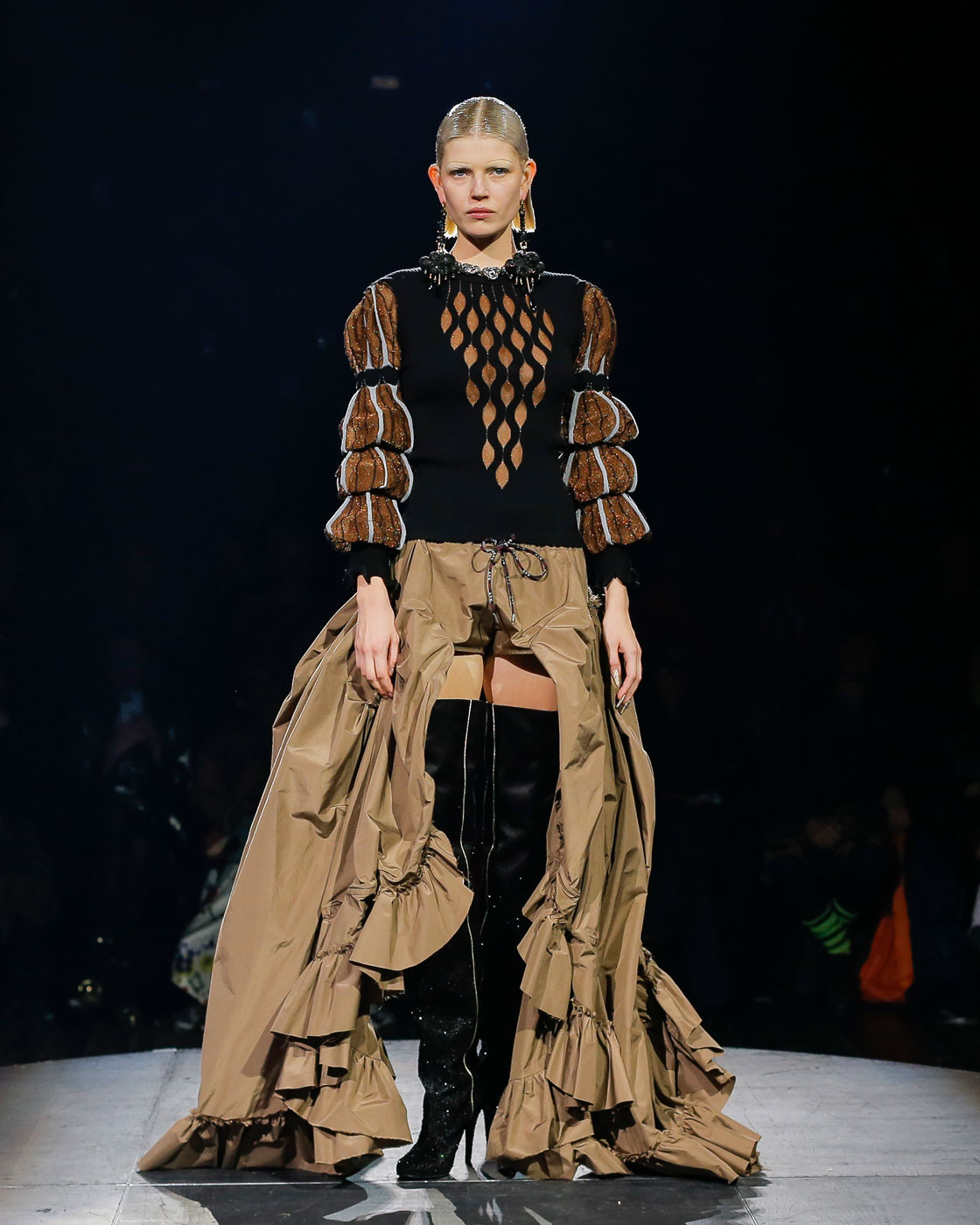 Vivienne Westwood SS23 Paris Fashion Week THE FALL