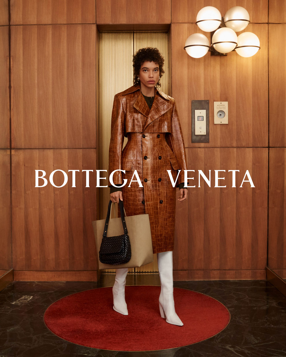 The Bottega Veneta Fall 2022 campaign is here: See all the images