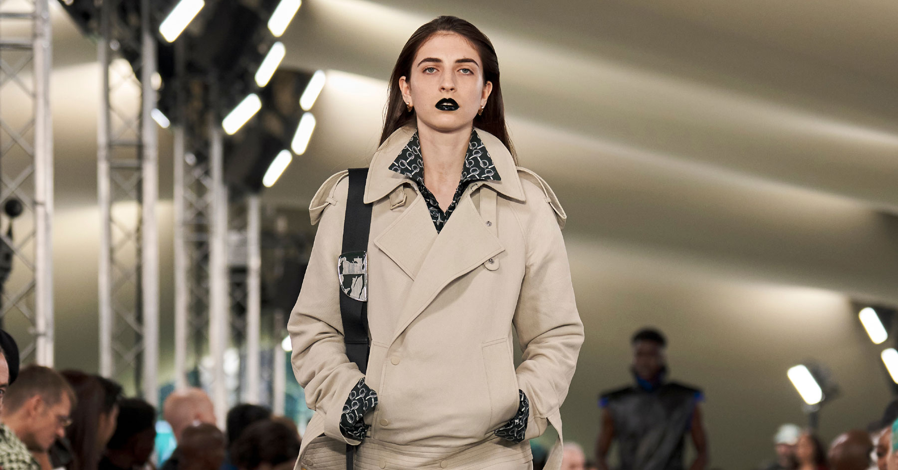 Burberry SS24 – London Fashion Week - THE FALL